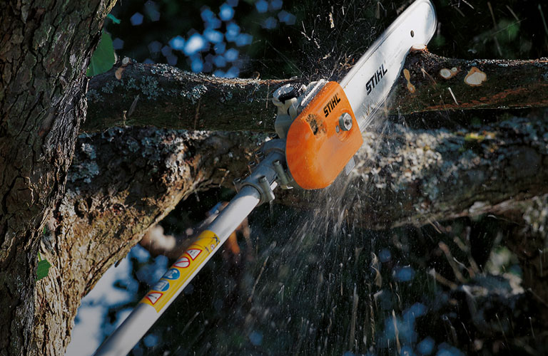 Long-reach-pole-pruner-holder